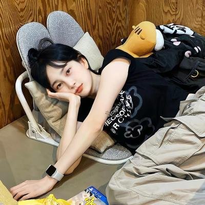 萌子美 虽然她有点怪
